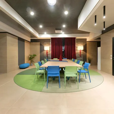 Lhi Healthy Hotel